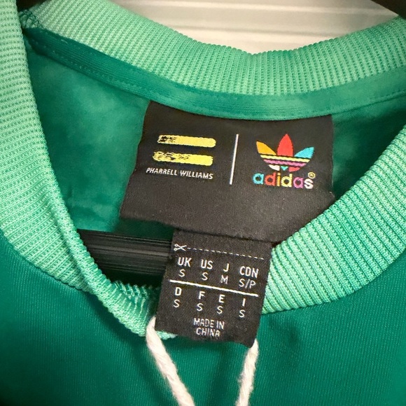 Adidas human Tie-Dye Green Short Sleeve Tee - Picture 3 of 3